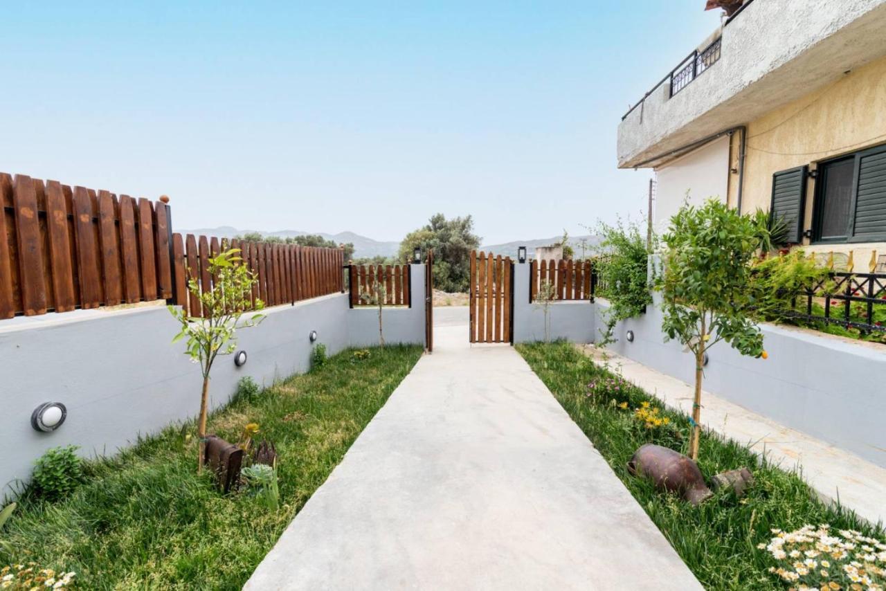 Alexandros Home Agioi Deka  ภายนอก รูปภาพ